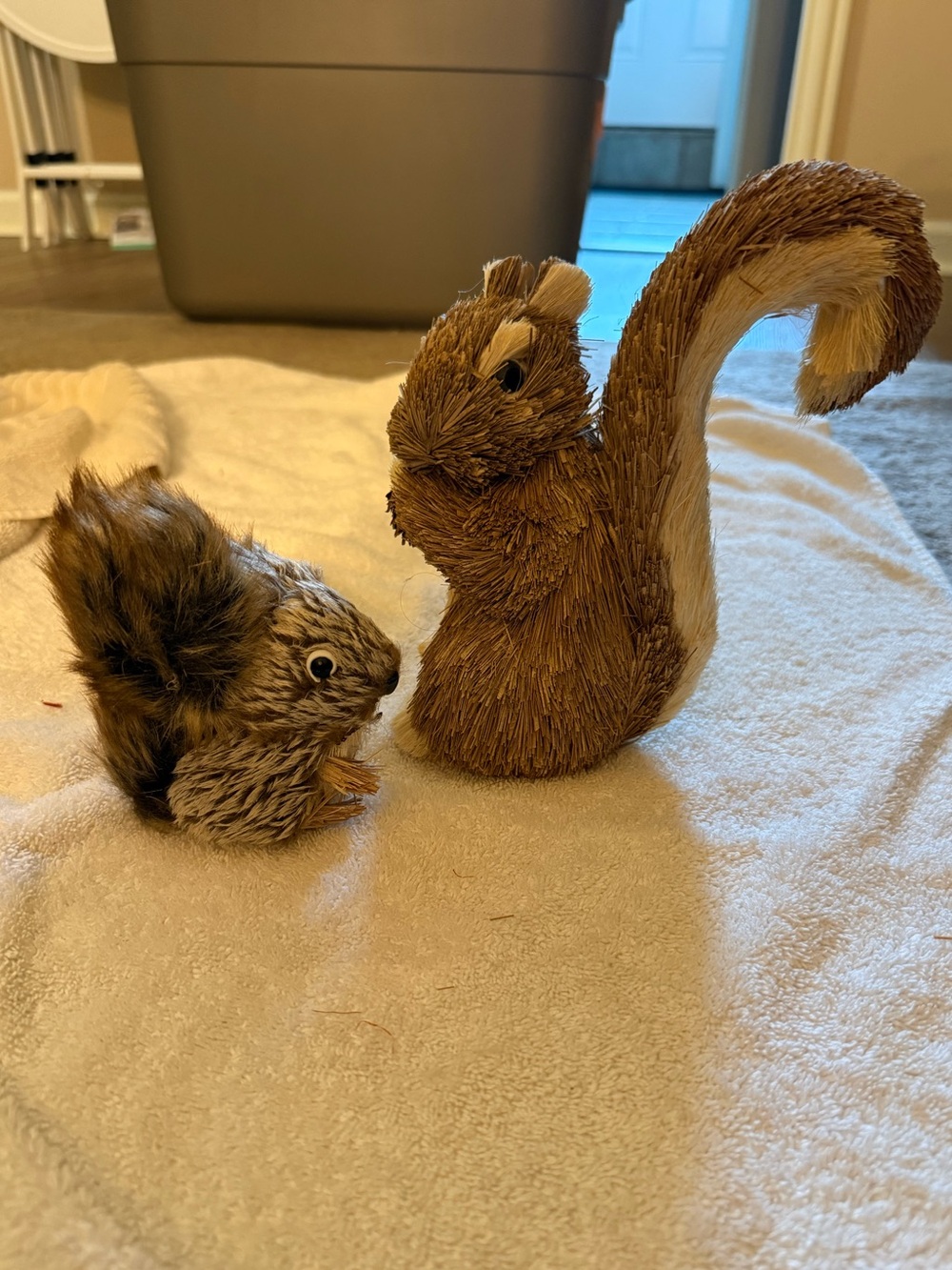 Pier 1 Brown Rustic Squirrel Holiday Figurines (Set of 2)